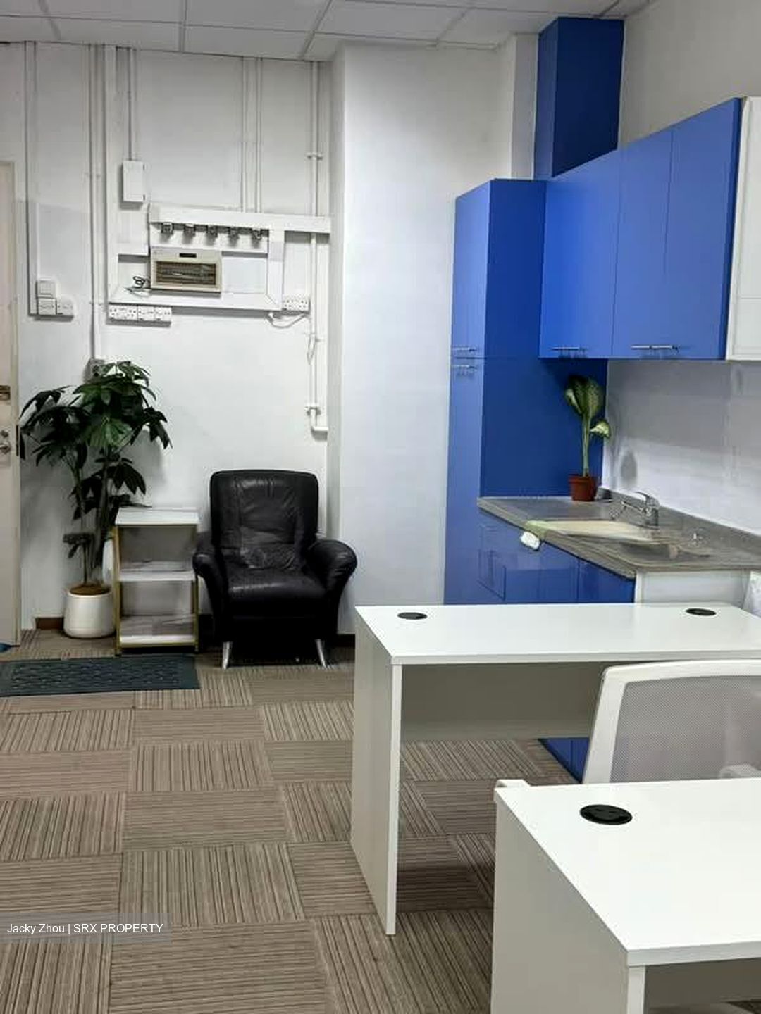 Pantech Business Hub (D5), Factory #631094261